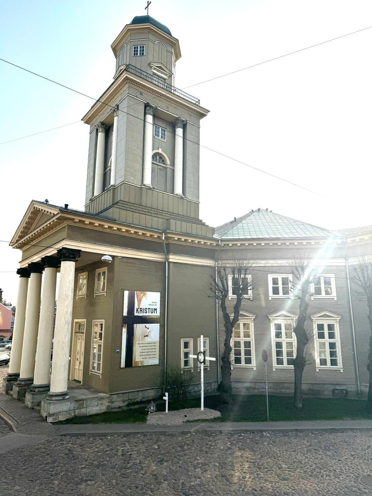 Peaceful 2 Room 50M2 Centric 10 Min To Old Town Ac Riga Luaran gambar
